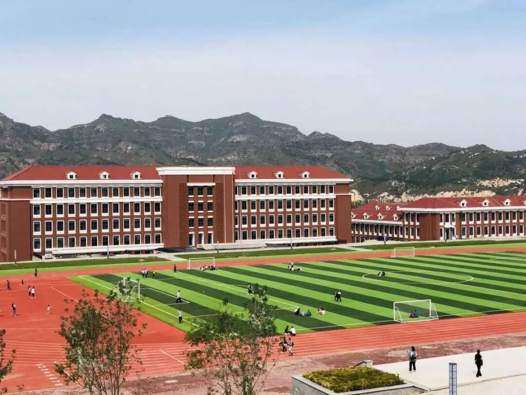 承德市高职单招院校全解析丨承德应用技术职业学院(投档分、招生计划、宿舍等全解析)